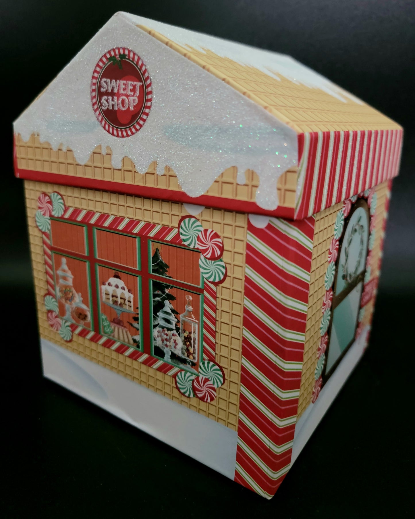 Holiday House Box